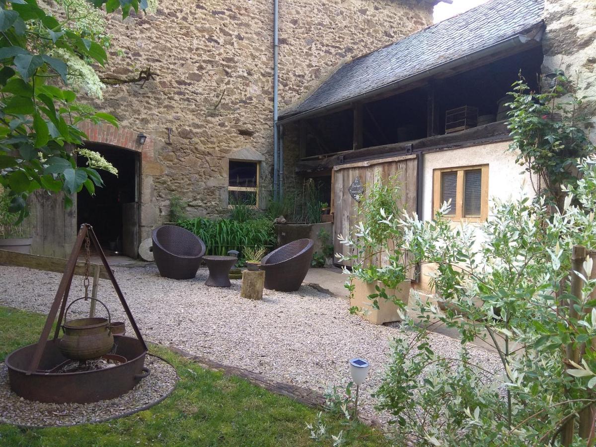 La Ferme Les Mamours La Bastide-l'Eveque Exteriér fotografie